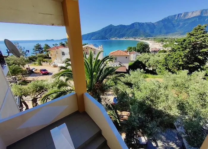 Apollon כריסי אמודיה